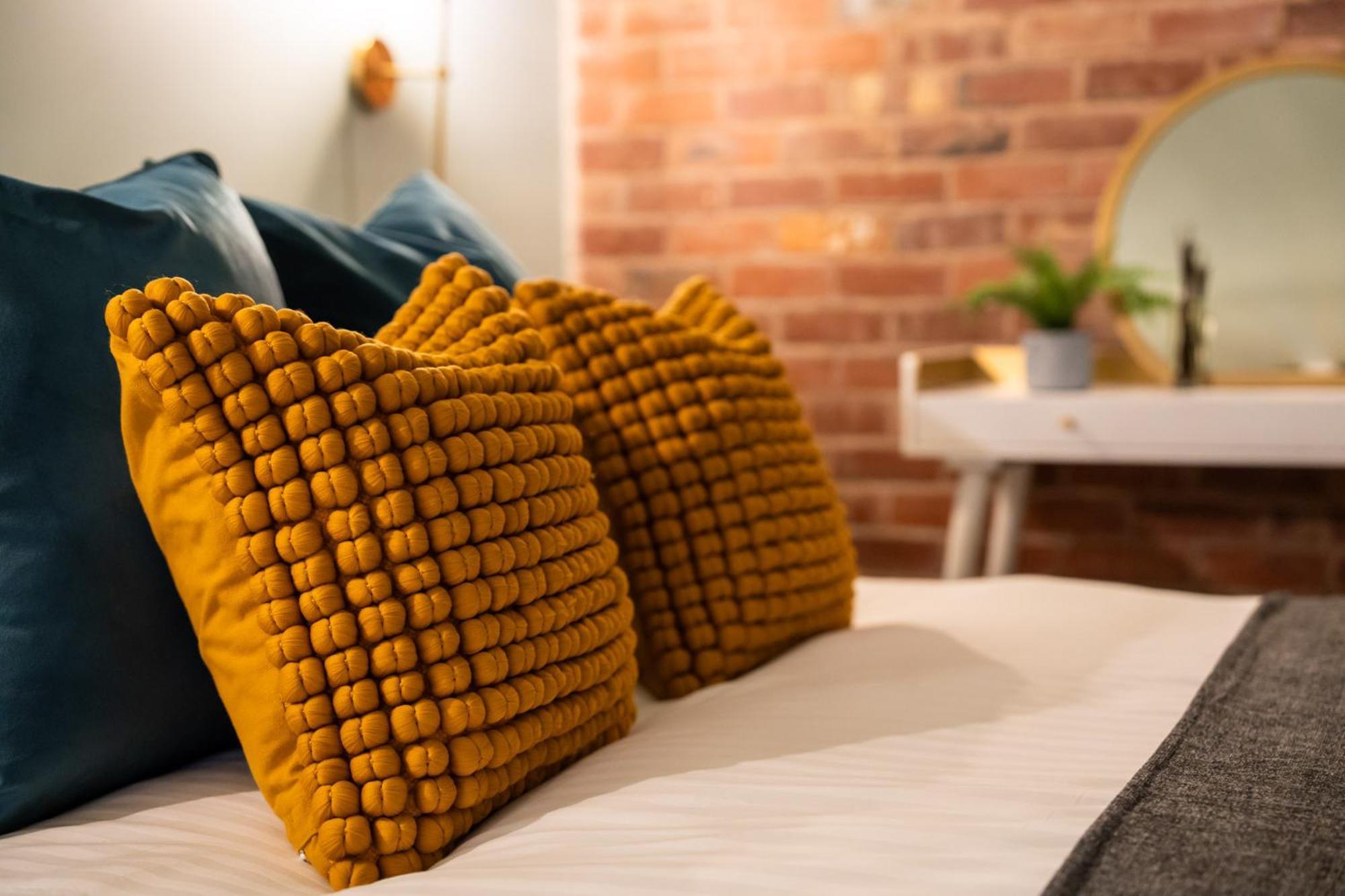Commandery Vaults - Luxury Apartment In City Centre With Sky Tv 伍斯特 外观 照片