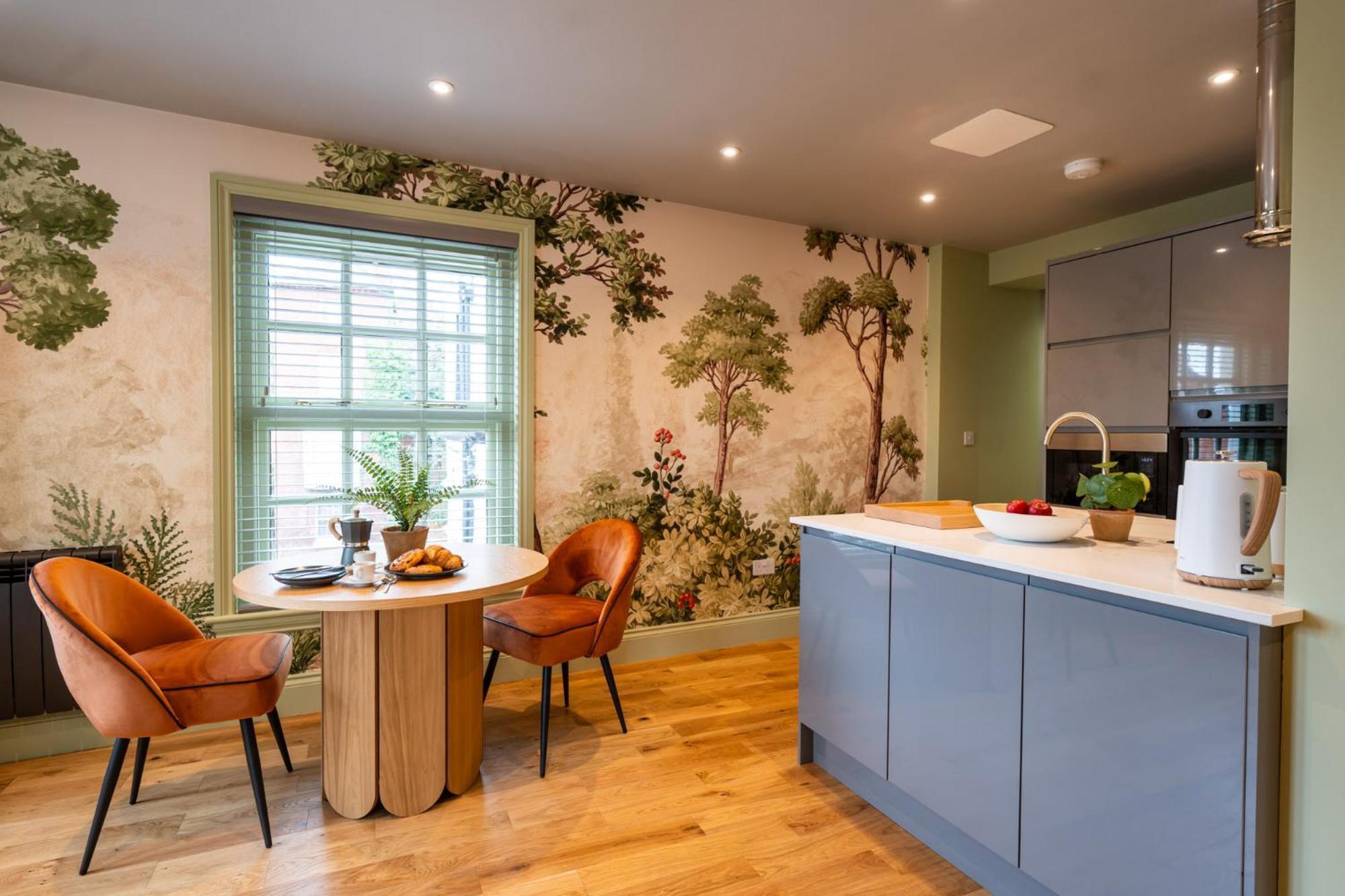 Commandery Vaults - Luxury Apartment In City Centre With Sky Tv 伍斯特 外观 照片
